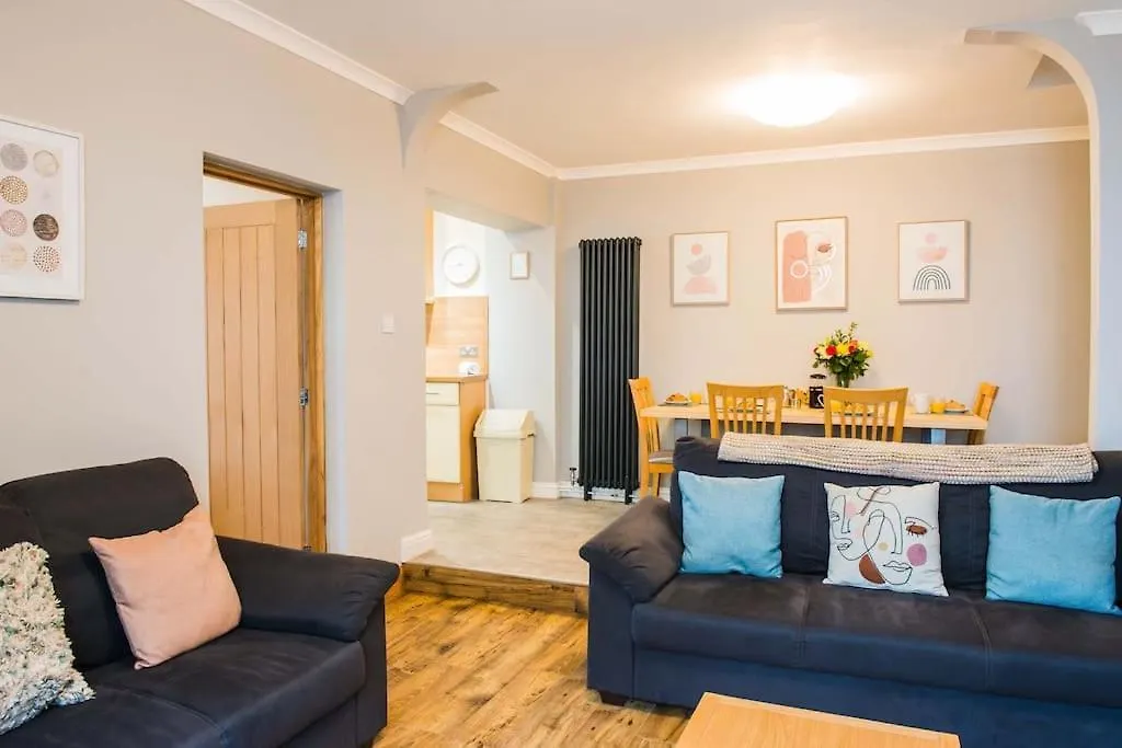Mumbles Apartment Near To Shops And Beach United Kingdom